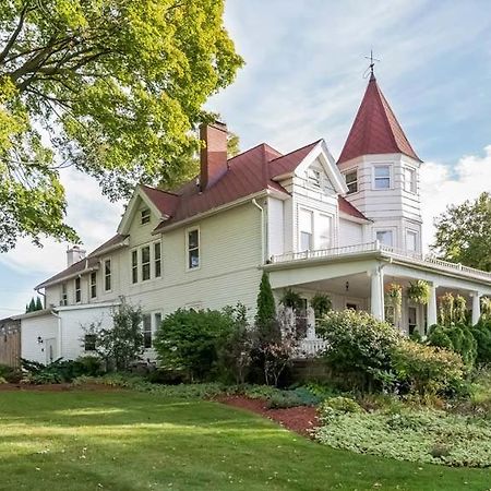 Kingsley House Bed & Breakfast - Full Home Fennville Luaran gambar
