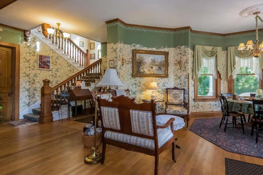 Kingsley House Bed & Breakfast - Full Home Fennville Luaran gambar