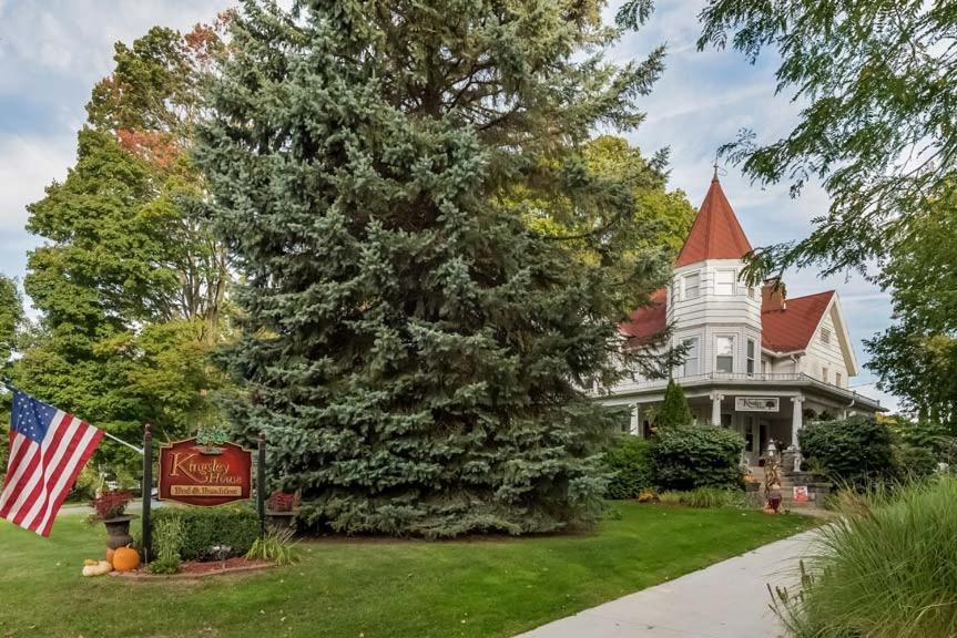 Kingsley House Bed & Breakfast - Full Home Fennville Luaran gambar