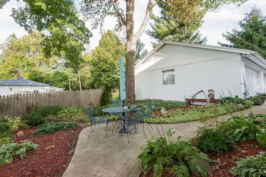 Kingsley House Bed & Breakfast - Full Home Fennville Luaran gambar